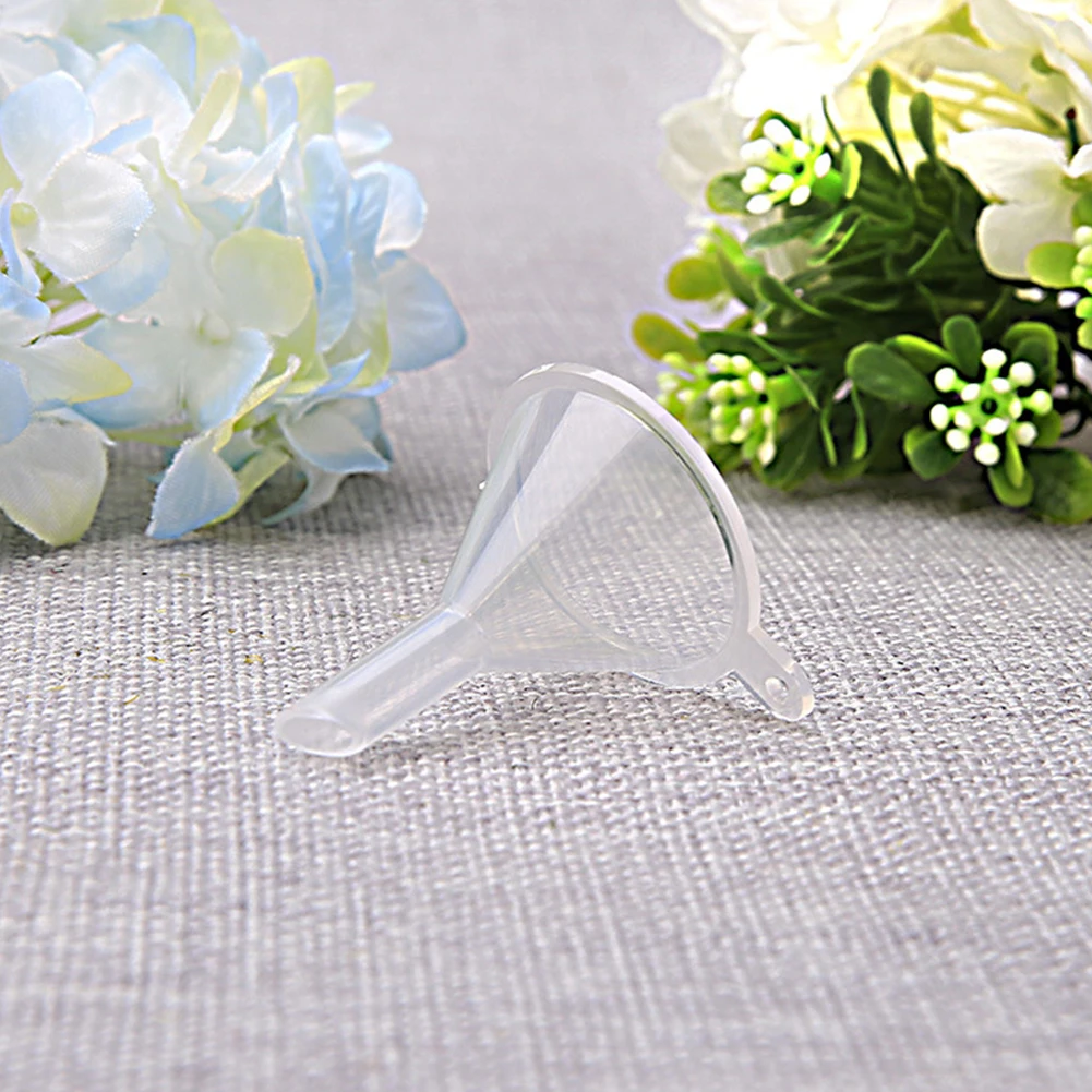 20Pcs Mini Funnels Small Plastic Perfume Diffuser Bottle Mini Liquid For Narrow Fine Bottleneck Bottles Plastic Funnel Lab Tools
20Pcs Mini Funnels Small Plastic Perfume Diffuser Bottle Mini Liquid For Narrow Fine Bottleneck Bottles Plastic Funnel Lab Tools