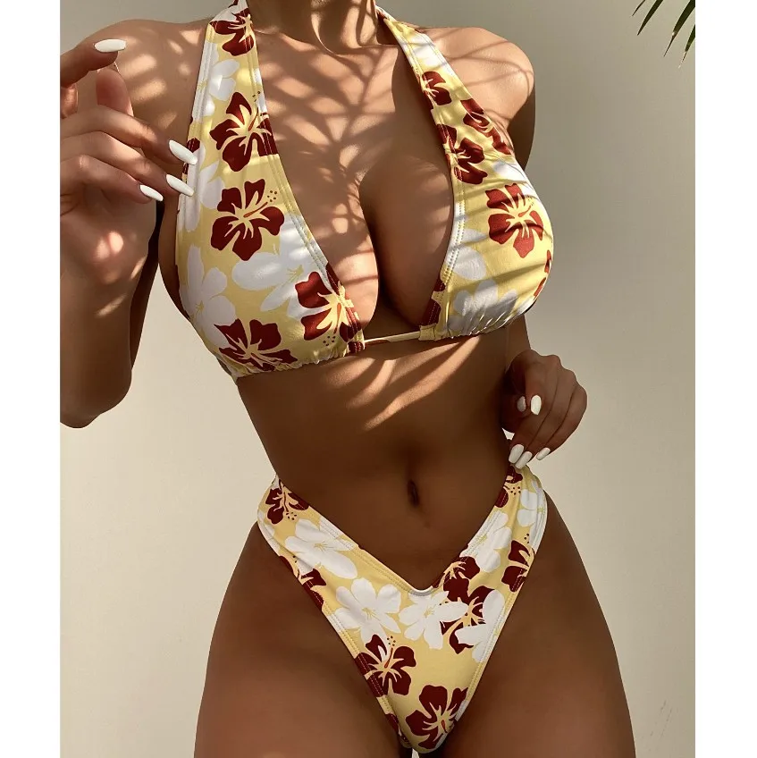 Sexy Floral Print Bikini Set High Waist Lace Halter Neck Womens Split Swimsuit Beachwear 2021 -40
Sexy Floral Print Bikini Set High Waist Lace Halter Neck Womens Split Swimsuit Beachwear 2021 -40
