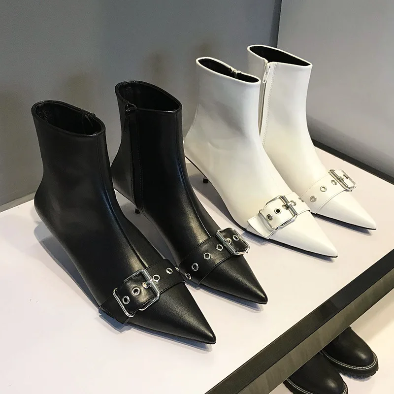 Fashion boots women 2021 autumn new Korean fashion all-match buckle pointed stiletto heel women boots short boots women
Fashion boots women 2021 autumn new Korean fashion all-match buckle pointed stiletto heel women boots short boots women