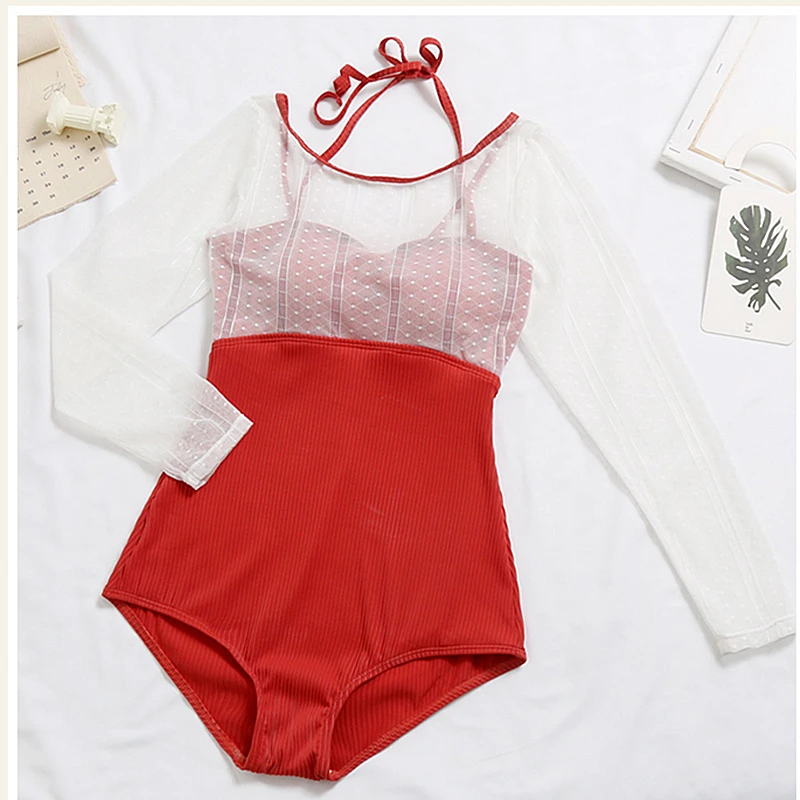 STAERK show thin new bathing suit female ins wind sexy lace conjoined triangle long sleeve covering hot spring bathing suit
STAERK show thin new bathing suit female ins wind sexy lace conjoined triangle long sleeve covering hot spring bathing suit
