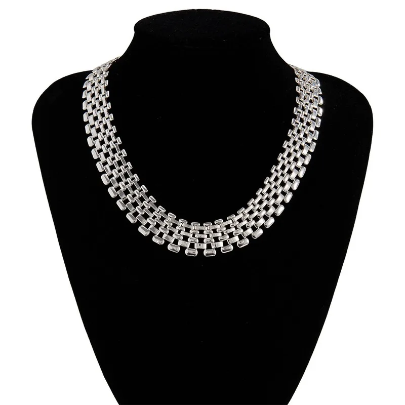 Exaggerated Hollow Necklace for Women Egirl High Quality Neck Jewelry Punk Hip-hop Metal Silver Color Wide Chain Short Necklace
Exaggerated Hollow Necklace for Women Egirl High Quality Neck Jewelry Punk Hip-hop Metal Silver Color Wide Chain Short Necklace