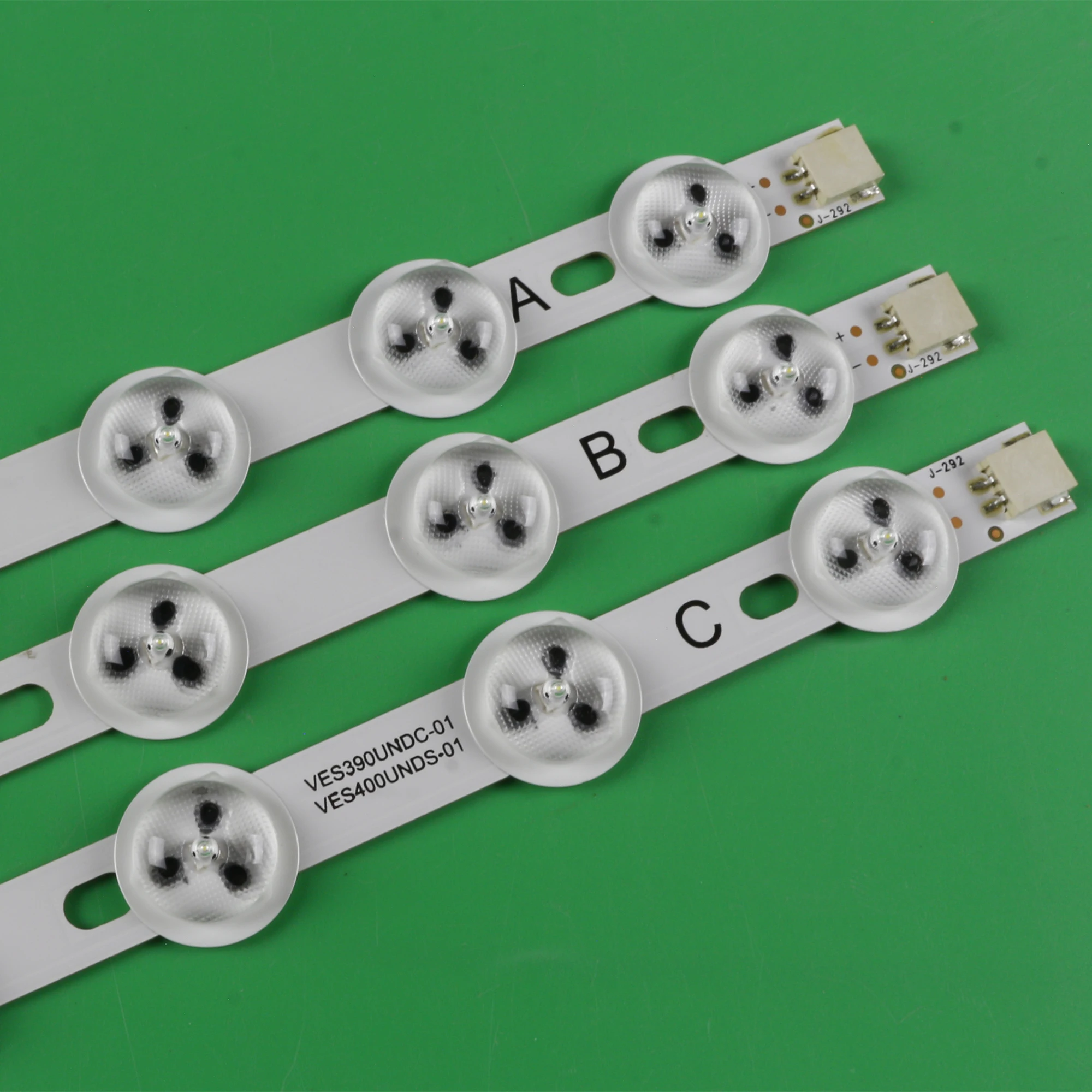 New LED backlight strip 40" 39" NDV REV1.0 ABC For TOSHIBA 40L3433DG VESTEL VES390UNDC-01 VES400UNDS-01 VES400UNDS-02
New LED backlight strip 40" 39" NDV REV1.0 ABC For TOSHIBA 40L3433DG VESTEL VES390UNDC-01 VES400UNDS-01 VES400UNDS-02