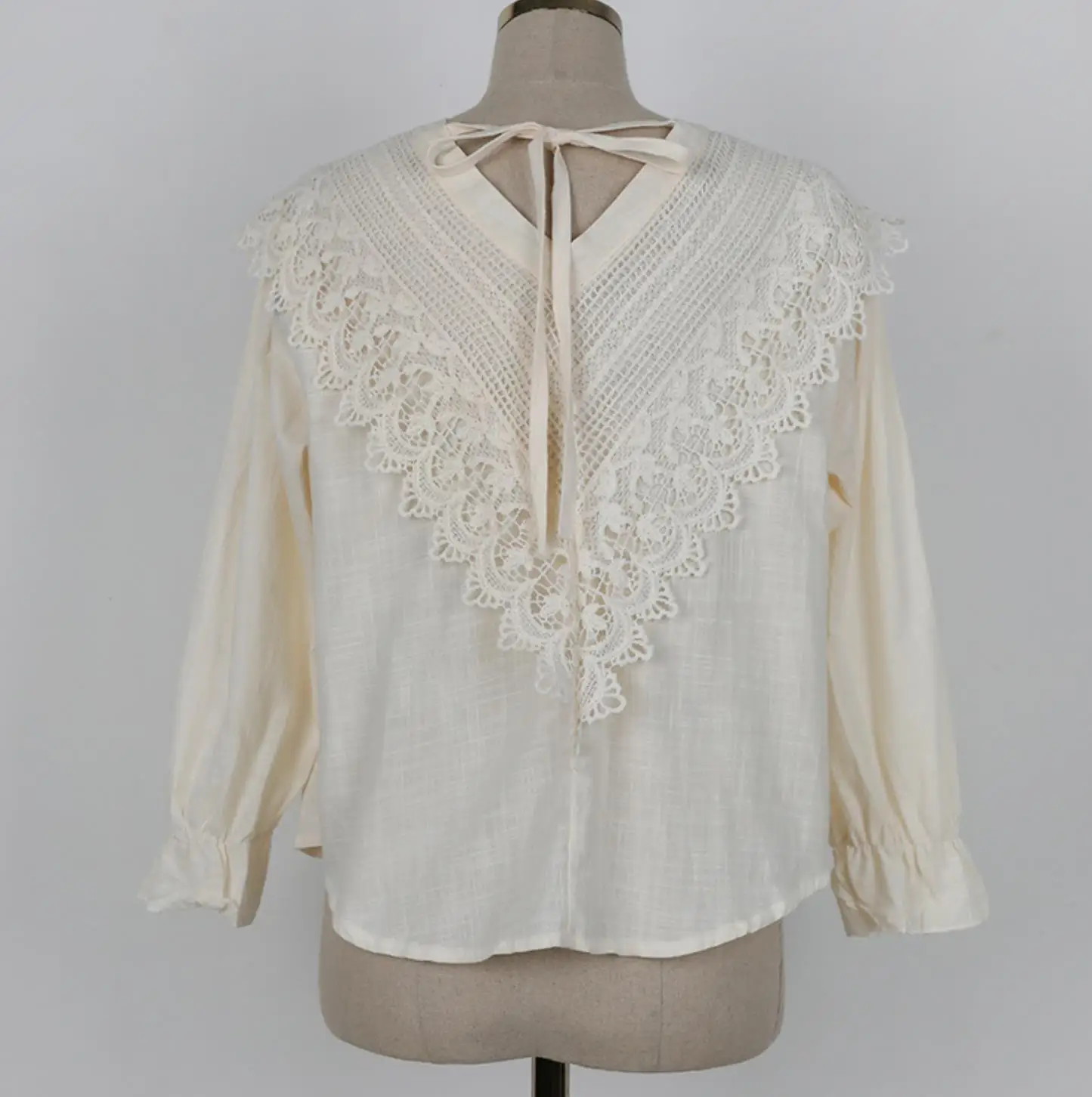 2019 New Autumn Blouse Lace Shirt Women's Long Sleeve women tops Causal Loose OL Fmale Clothes Womens Tops And Blouses
2019 New Autumn Blouse Lace Shirt Women's Long Sleeve women tops Causal Loose OL Fmale Clothes Womens Tops And Blouses