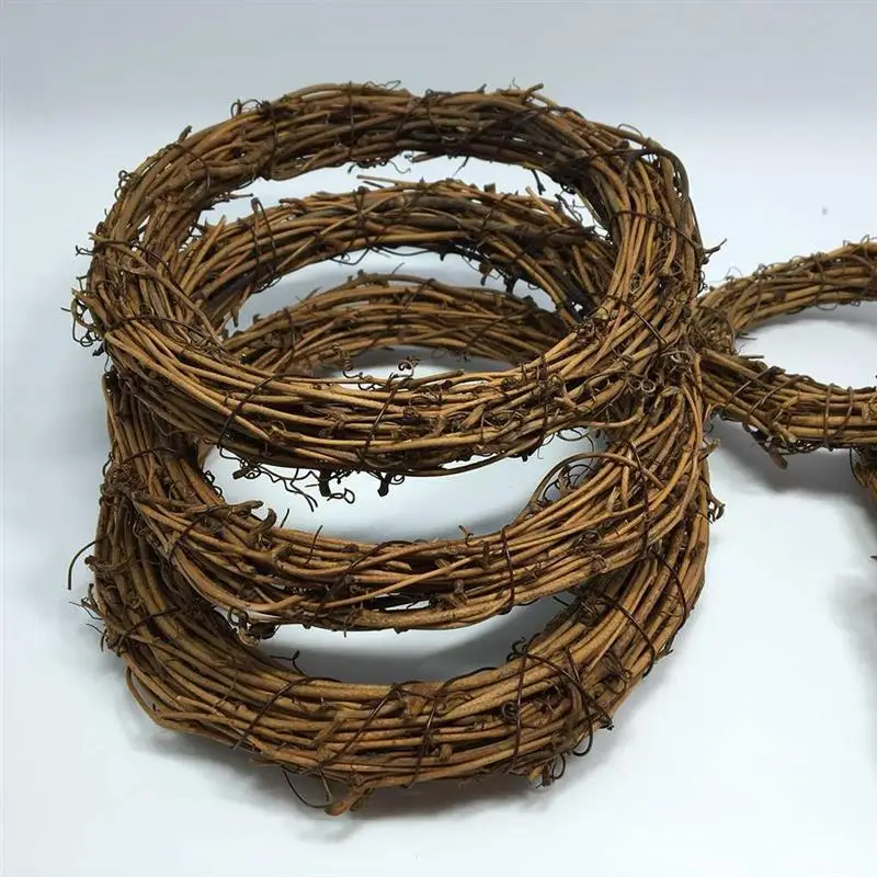 Christmas Rattan Garland DIY Home Door Hanging Floral Wreaths Material Rustic Wedding Xmas Party Decoration Ornaments 
Christmas Rattan Garland DIY Home Door Hanging Floral Wreaths Material Rustic Wedding Xmas Party Decoration Ornaments