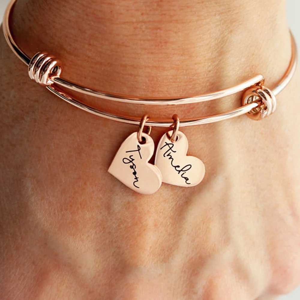 Women's Personalized Stainless Steel Bracelets Custom Nameplate Pendant Bangle Can Be Engraved With Names, Ladies Charm Jewelry
Women's Personalized Stainless Steel Bracelets Custom Nameplate Pendant Bangle Can Be Engraved With Names, Ladies Charm Jewelry