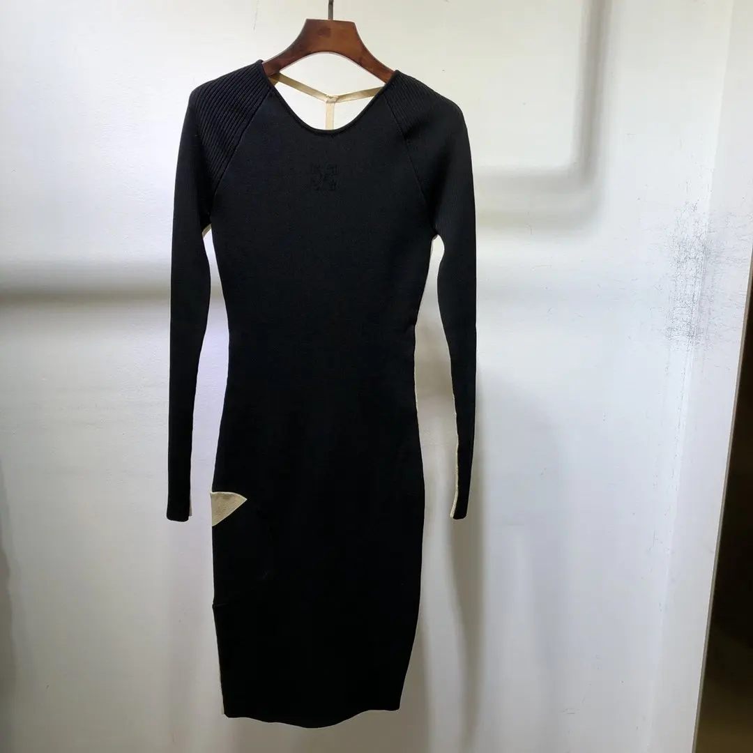 fashion ladies 2023 new long sleeve round neck open back contrast color knitted dress 1118
fashion ladies 2023 new long sleeve round neck open back contrast color knitted dress 1118