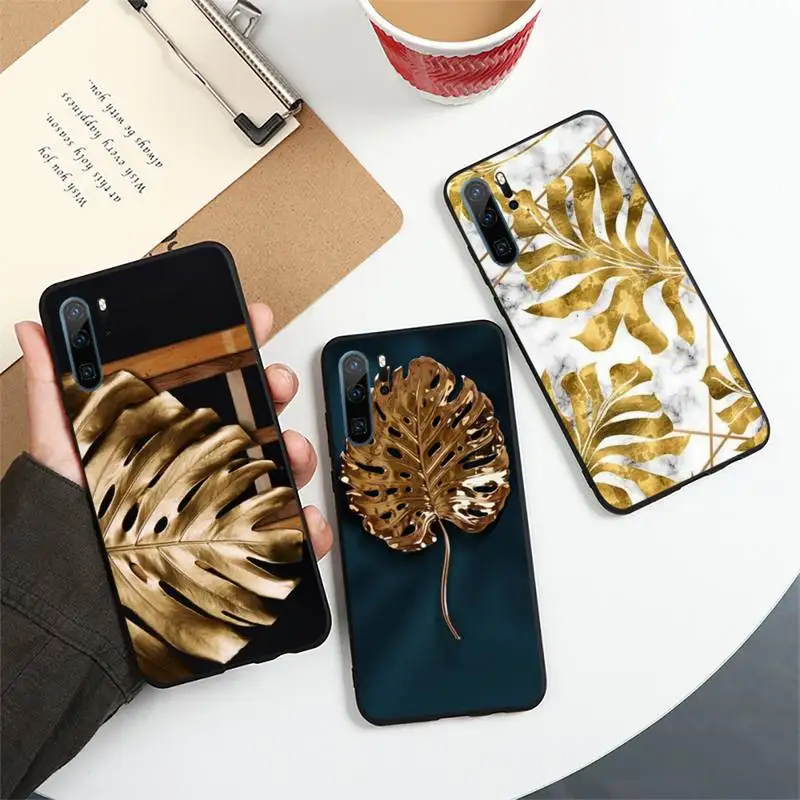 Golden Cactus Banana Leaf Phone Case For Huawei honor Mate 10 20 30 40 i 9 8 pro x Lite P smart 2019 nova 5t
Golden Cactus Banana Leaf Phone Case For Huawei honor Mate 10 20 30 40 i 9 8 pro x Lite P smart 2019 nova 5t