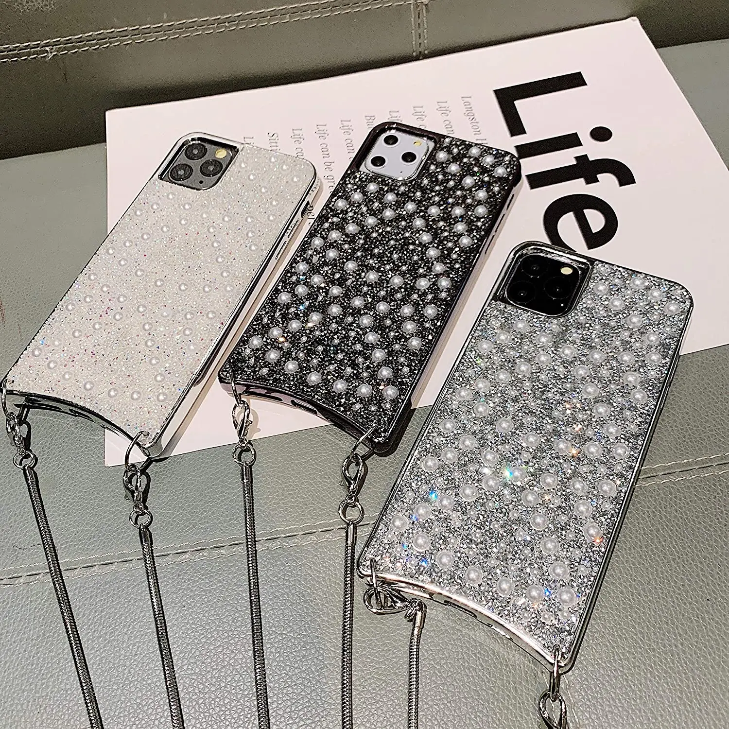 Bling Pearl Diamond Long Metal Chain Handbag Soft Electroplate Case Cover For Iphone 12 Mini 11 Pro XS Max XR X 8 7 6 6S Plus SE
Bling Pearl Diamond Long Metal Chain Handbag Soft Electroplate Case Cover For Iphone 12 Mini 11 Pro XS Max XR X 8 7 6 6S Plus SE