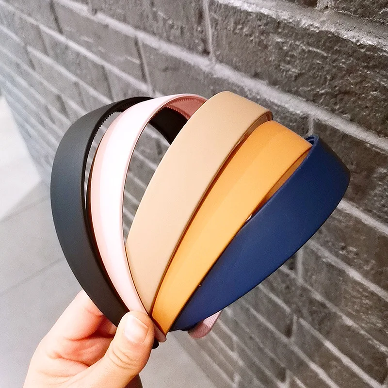 1 шт. пластиковая модная матовая широкая повязка на голову, повязка на голову, головной убор, ободок, аксессуары для волос для женщин, резинов... 
1 шт. пластиковая модная матовая широкая повязка на голову, повязка на голову, головной убор, ободок, аксессуары для волос для женщин, резинов...