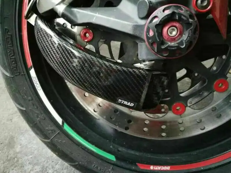 Motorcycle Carbon Fiber Brake Disc Rotor Cooling System Air Duct + Fixing Kit For Ducati Hypermotard 821 SP 2013-2015
Motorcycle Carbon Fiber Brake Disc Rotor Cooling System Air Duct + Fixing Kit For Ducati Hypermotard 821 SP 2013-2015