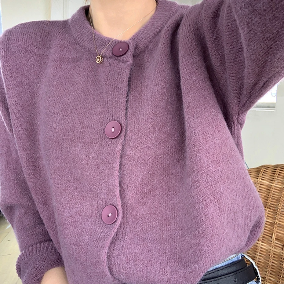 Winter Women Sweater Coat Elegant Long Sleeve Sweater Female 2020 New Single-breasted Female Soft Knit Cardigan Knitted Sweater
Winter Women Sweater Coat Elegant Long Sleeve Sweater Female 2020 New Single-breasted Female Soft Knit Cardigan Knitted Sweater
