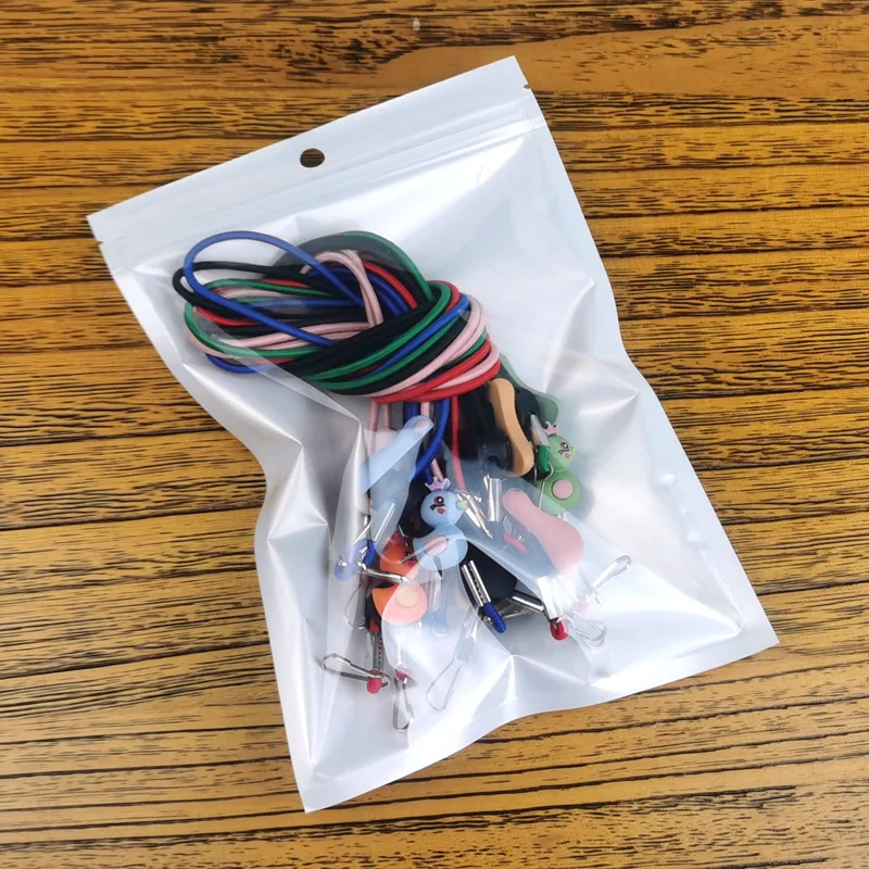 Adjustable Anti-lost Facemask Lanyard Windproof Mask Rope Kid's Cartoon Anti-strangling Ears Hanging Neck Phone String Cord
Adjustable Anti-lost Facemask Lanyard Windproof Mask Rope Kid's Cartoon Anti-strangling Ears Hanging Neck Phone String Cord