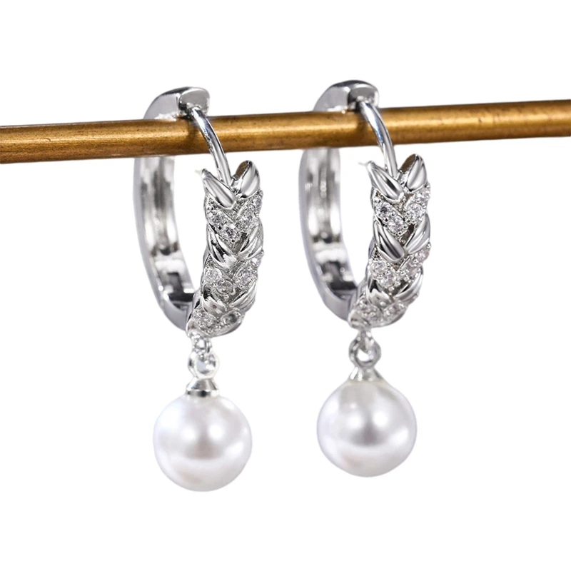 Light Mature Wind Imitation Pearl Platinum Plated Zircon Wheat Ear Earrings Fashion Charm Earrings | Stud Earrings Length 3.2cm
Light Mature Wind Imitation Pearl Platinum Plated Zircon Wheat Ear Earrings Fashion Charm Earrings | Stud Earrings Length 3.2cm