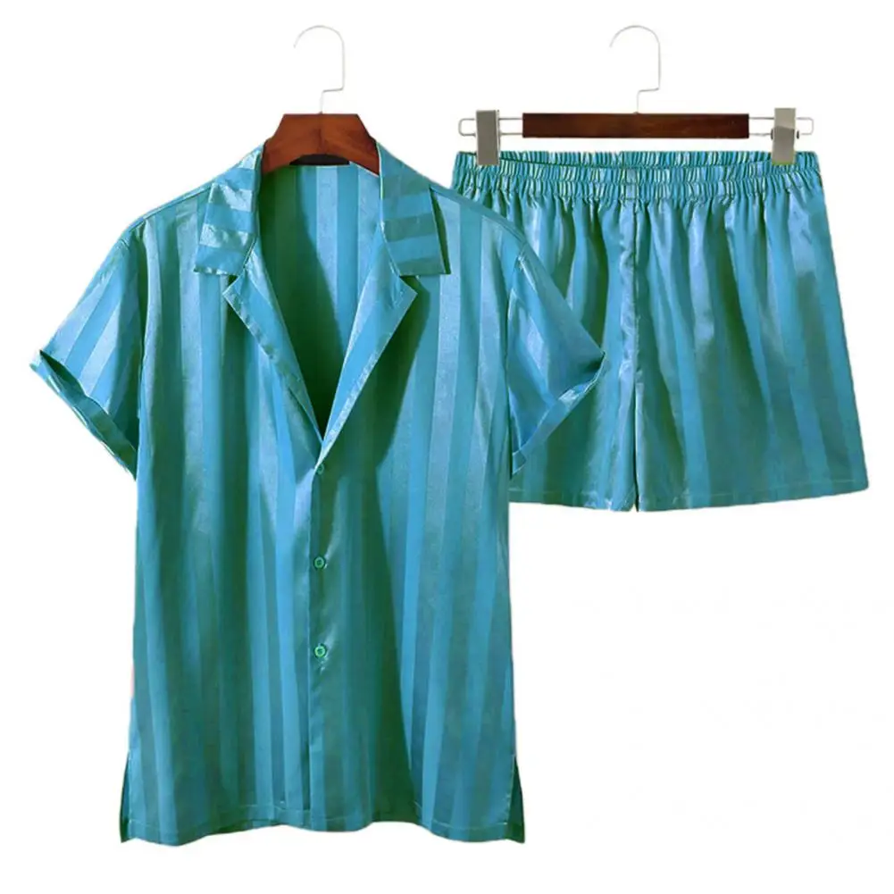 Energetic Summer Suit New Fashion Sports Suit Short Pants Shiny Loose Man Leisure Suit
Energetic Summer Suit New Fashion Sports Suit Short Pants Shiny Loose Man Leisure Suit