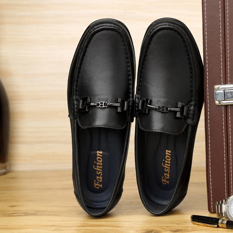 Moccasins comfortable footwear Men shoes sapato boots Breathable Mens mens for Light fashion spring man handmade masculino real
Moccasins comfortable footwear Men shoes sapato boots Breathable Mens mens for Light fashion spring man handmade masculino real