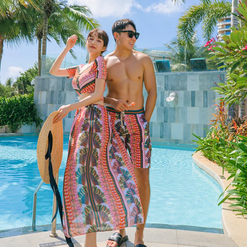Female Couple spring swimming suit women conservative split swimsuit surfing Wetsuit
Female Couple spring swimming suit women conservative split swimsuit surfing Wetsuit