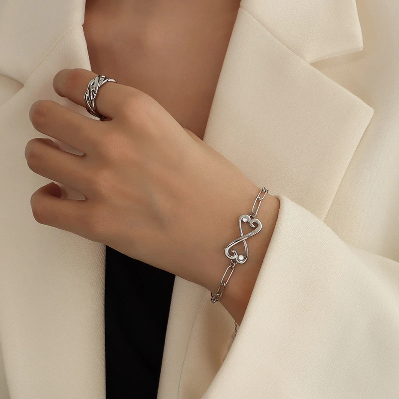 European Style Infinite Bracelets With Cubic Zirconia 2021 New Fashion Stainless Steel Braided Bangles Jewelry Gifts Pulseras
European Style Infinite Bracelets With Cubic Zirconia 2021 New Fashion Stainless Steel Braided Bangles Jewelry Gifts Pulseras