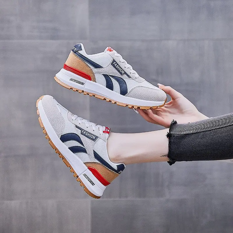 Women's Chunky Sneakers 2021 Fashion Women Platform Shoes Lace Up Breathable Shoes Women Female Trainers walking Shoes
Women's Chunky Sneakers 2021 Fashion Women Platform Shoes Lace Up Breathable Shoes Women Female Trainers walking Shoes