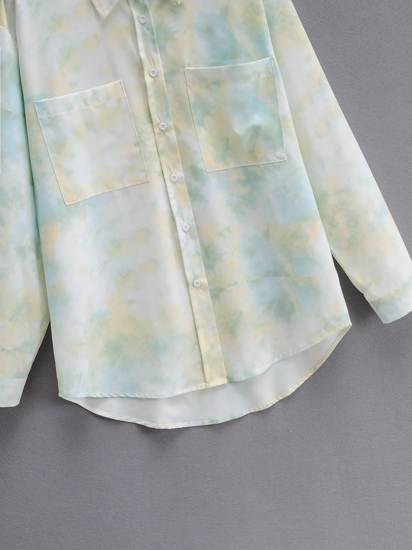 2020 New Autumn Blouse Shirt Female Tie Dye Printing Turn-down Collar Full Sleeve Long Shirts Women Tops Ladies Clothing
2020 New Autumn Blouse Shirt Female Tie Dye Printing Turn-down Collar Full Sleeve Long Shirts Women Tops Ladies Clothing