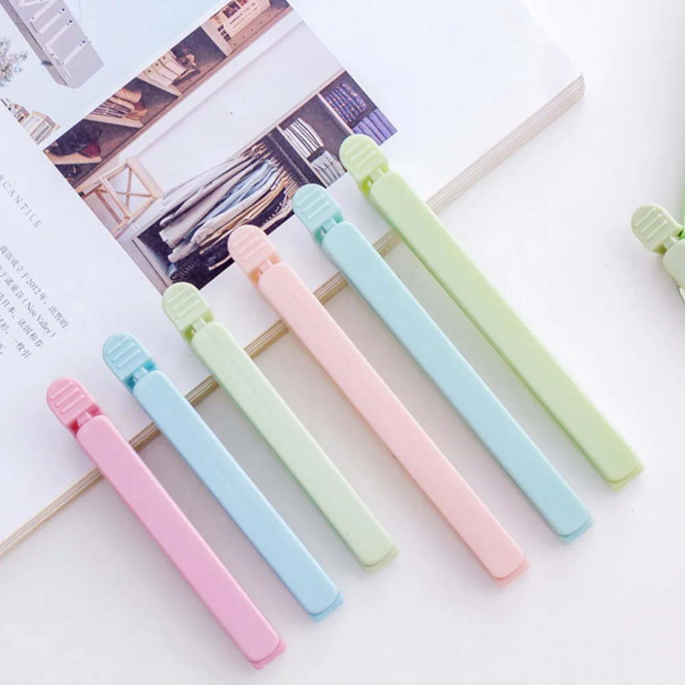 30pcs Food Bag Clips Snacks Sealing Clip Fresh-Keeping Clamp Sealer for Kitchen Home Dormitory (Mixed Colors, Large Size+Small
30pcs Food Bag Clips Snacks Sealing Clip Fresh-Keeping Clamp Sealer for Kitchen Home Dormitory (Mixed Colors, Large Size+Small