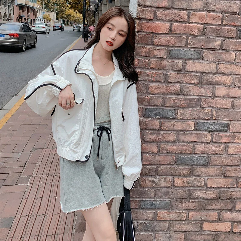 Spring Women Jacket Thin Long Sleeves Patchwork Korean Short Tops Autumn Black Zipper Casual Female Fashion Orange Coats FZ112
Spring Women Jacket Thin Long Sleeves Patchwork Korean Short Tops Autumn Black Zipper Casual Female Fashion Orange Coats FZ112