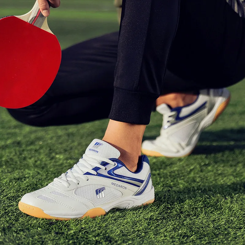 Spring Man Badminton Sneakers Cow Muscle Hard-Wearing Boy Badminton Shoe Brand Tennis Shoes Breathable Indoor Court Mens Shoes
Spring Man Badminton Sneakers Cow Muscle Hard-Wearing Boy Badminton Shoe Brand Tennis Shoes Breathable Indoor Court Mens Shoes
