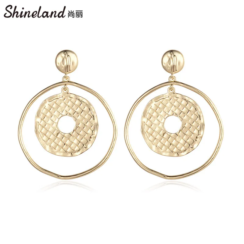 Shineland 2021 New Punk Gold Color Big Round Hollow Metal Drop Dangle Earrings For Women Fashion Party Exaggerated Jewelry Gift
Shineland 2021 New Punk Gold Color Big Round Hollow Metal Drop Dangle Earrings For Women Fashion Party Exaggerated Jewelry Gift