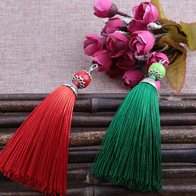 Fashion Tassel Keychains Car Hanging Nylon Fringe Key Chain Chinese Style Bag Lobster Buckle Chains Keyring Key Holder llaveros
Fashion Tassel Keychains Car Hanging Nylon Fringe Key Chain Chinese Style Bag Lobster Buckle Chains Keyring Key Holder llaveros