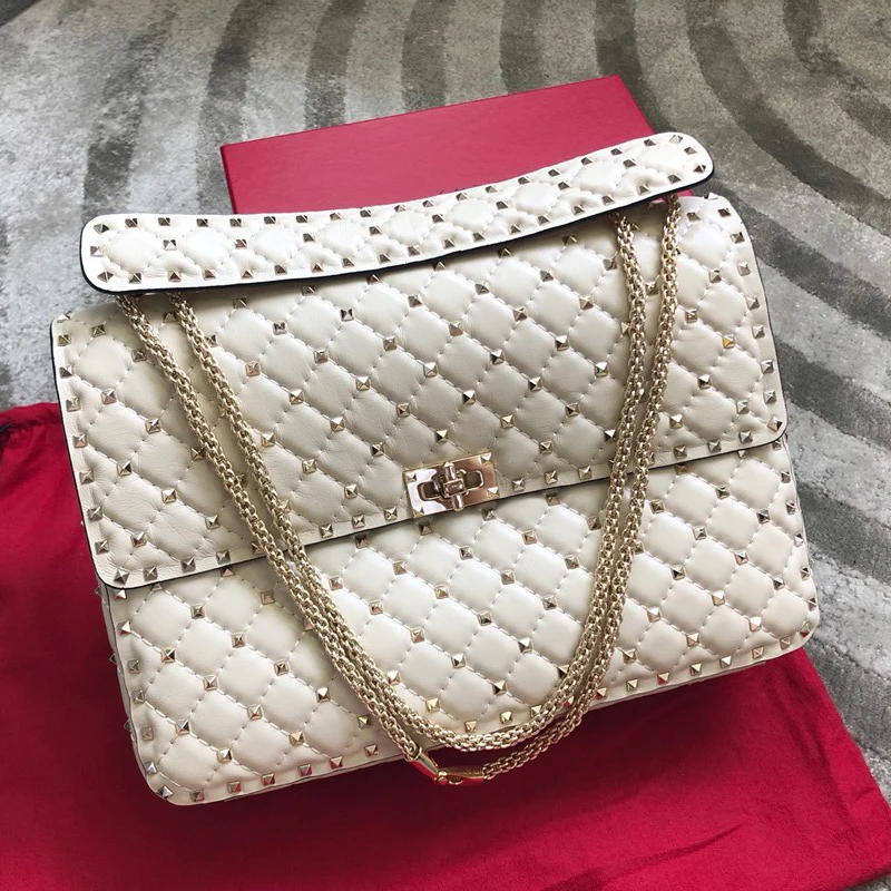 2021 Women Handle Bag Red Wine Genuine Leather Classic Chain Temperament Women Messenger Bag Soft Portable Female Ladies Clutch
2021 Women Handle Bag Red Wine Genuine Leather Classic Chain Temperament Women Messenger Bag Soft Portable Female Ladies Clutch