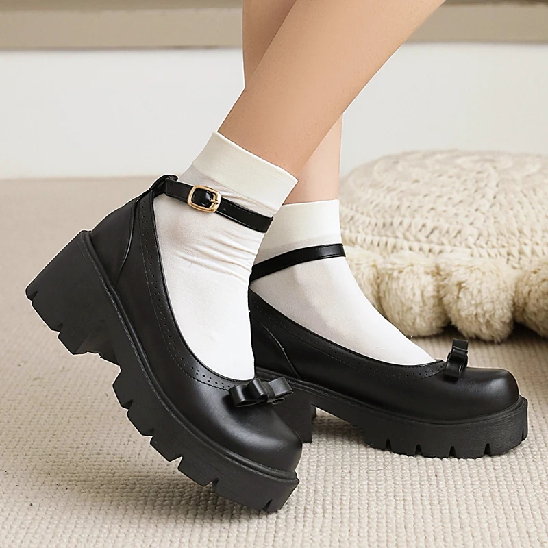 Lucyever милые туфли мэри джейн на массивном каблуке с бантом женские туфли 2021 Лолита на платформе с ремешком на щиколотке женские туфли-лодочк...
Lucyever милые туфли мэри джейн на массивном каблуке с бантом женские туфли 2021 Лолита на платформе с ремешком на щиколотке женские туфли-лодочк...