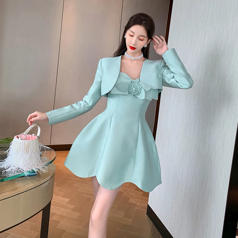 Fashion French Vintage Women Chic Cute Blazer Coat Long Sleeve Short Suit Jacket Sexy Strap Mini Party Dress Female 2 Pieces Set
Fashion French Vintage Women Chic Cute Blazer Coat Long Sleeve Short Suit Jacket Sexy Strap Mini Party Dress Female 2 Pieces Set