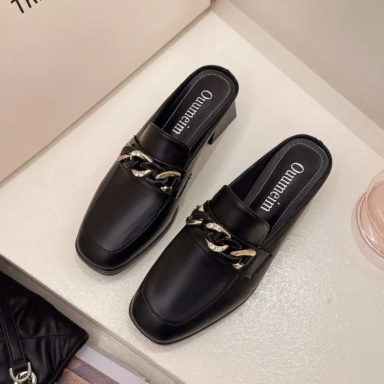 Shoes Low Mules For Women 2021 Female Slippers Slides Loafers Cover Toe Fashion New Luxury Rome Hoof Heels Basic PU Fabric
Shoes Low Mules For Women 2021 Female Slippers Slides Loafers Cover Toe Fashion New Luxury Rome Hoof Heels Basic PU Fabric