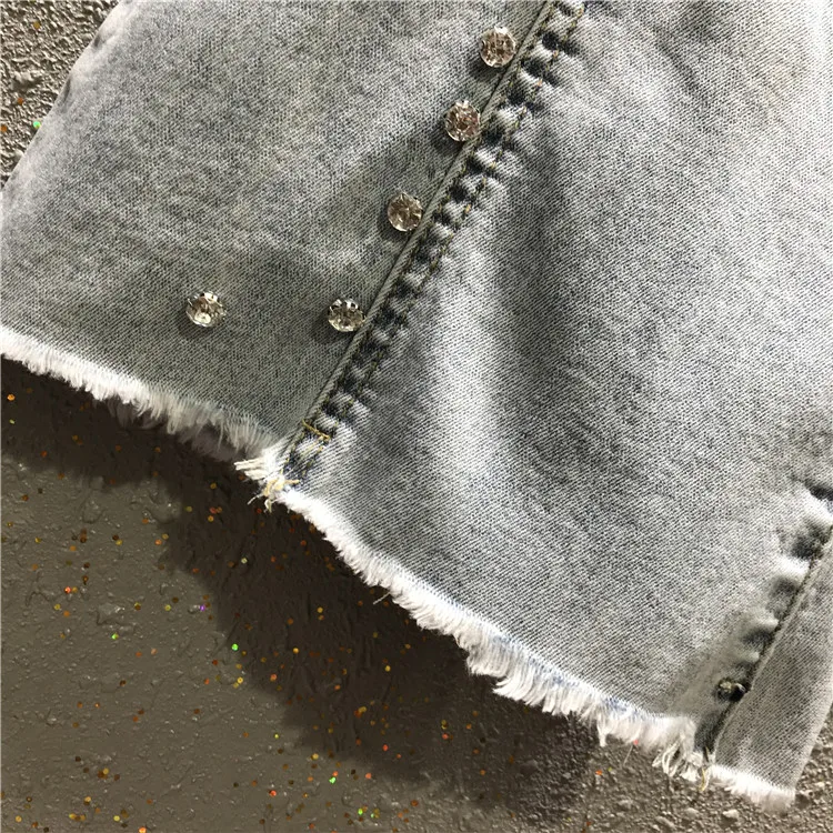 Spring New Diamond Beads Elastic Slim Fit Burrs Denim Pants Women's Fashion Flare Jeans Trousers Skinny Ladies High Waist Jeans
Spring New Diamond Beads Elastic Slim Fit Burrs Denim Pants Women's Fashion Flare Jeans Trousers Skinny Ladies High Waist Jeans