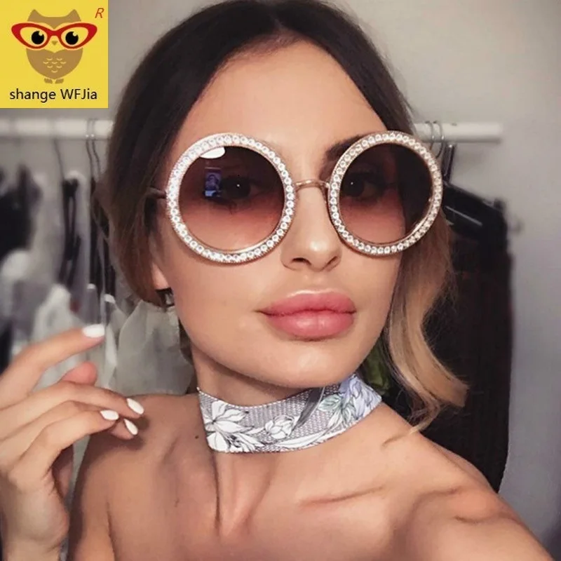 Винтажные Солнцезащитные очки женские gafas 2019, роскошные Брендовые очки, инкрустированные кирпичом, большие круглые солнцезащитные очки, 2019
Винтажные Солнцезащитные очки женские gafas 2019, роскошные Брендовые очки, инкрустированные кирпичом, большие круглые солнцезащитные очки, 2019