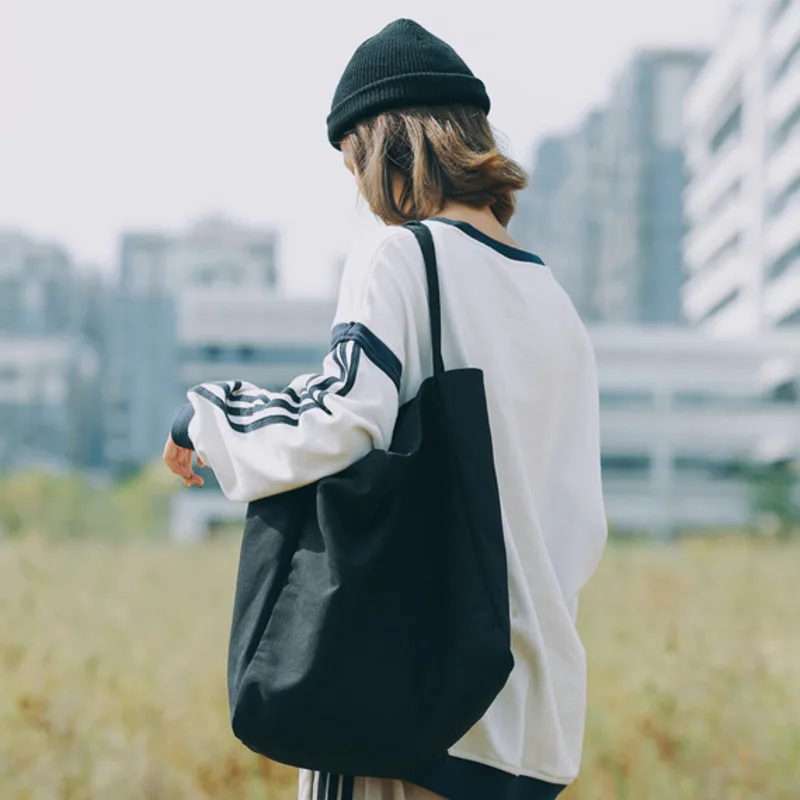 New Japanese style no zipper casual canvas bag fashion one-shoulder messenger bag handbag large capacity shopping bag
New Japanese style no zipper casual canvas bag fashion one-shoulder messenger bag handbag large capacity shopping bag