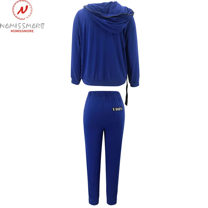 2 Piece Outfit for Women Zipper Pockets Decor Irregular Collar Long Sleeve Solid Top+Drawstring Waist Slim Casual Loose Trousers
2 Piece Outfit for Women Zipper Pockets Decor Irregular Collar Long Sleeve Solid Top+Drawstring Waist Slim Casual Loose Trousers