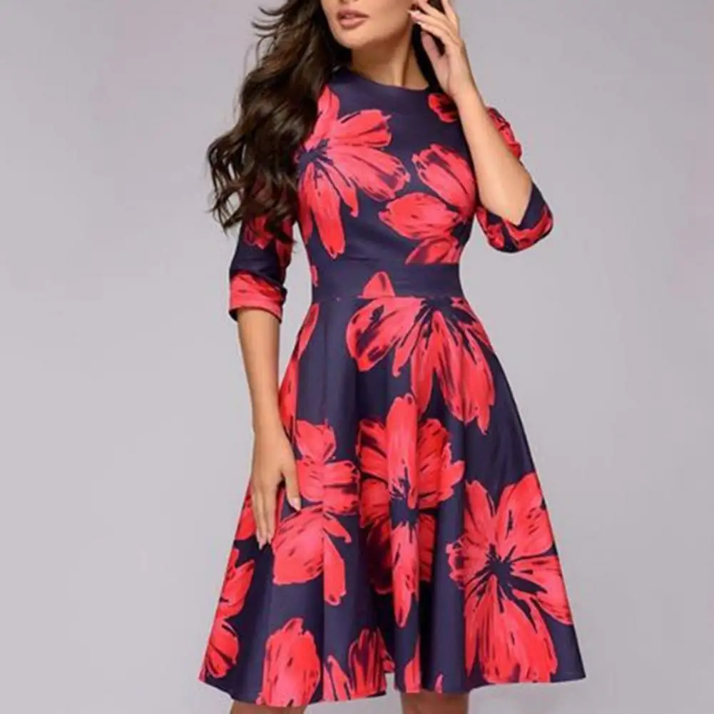 dresses for women 2021 O-Neck Waist Tight Women Dress 3/4 Sleeves Floral Print Pleated Large Hem Midi Dress Streetwear
dresses for women 2021 O-Neck Waist Tight Women Dress 3/4 Sleeves Floral Print Pleated Large Hem Midi Dress Streetwear