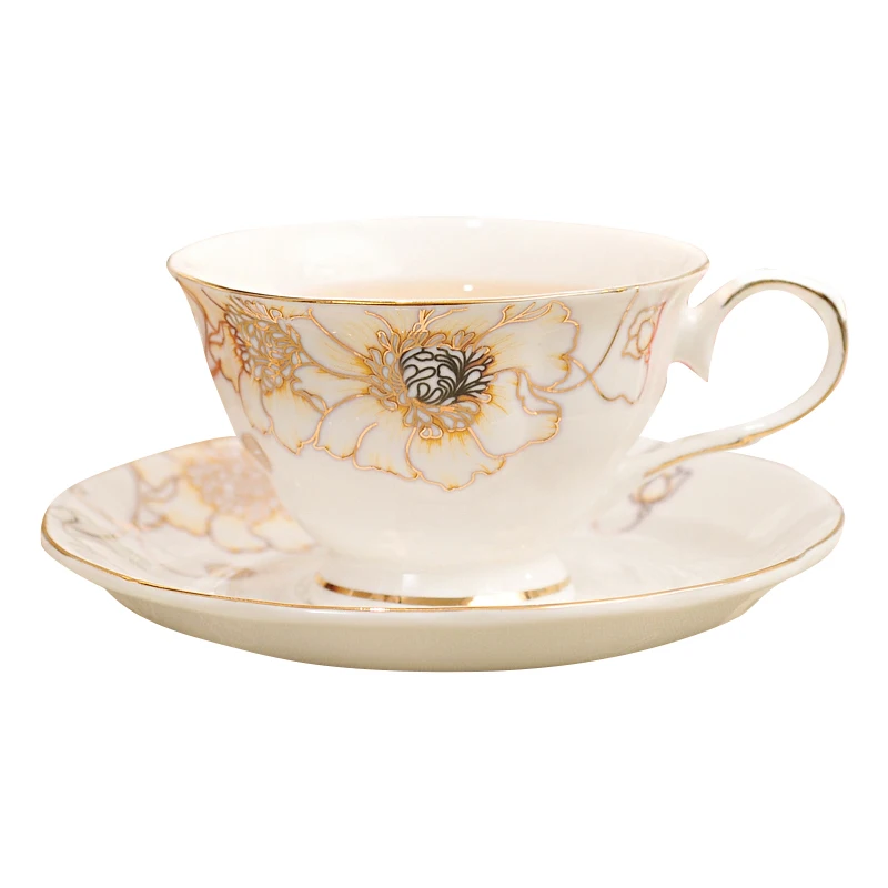 Высококачественная кофейная чашка из костяного фарфора, креативный Европейский набор чайной чашки и блюдце, домашняя Праздничная чашка дл...
Высококачественная кофейная чашка из костяного фарфора, креативный Европейский набор чайной чашки и блюдце, домашняя Праздничная чашка дл...