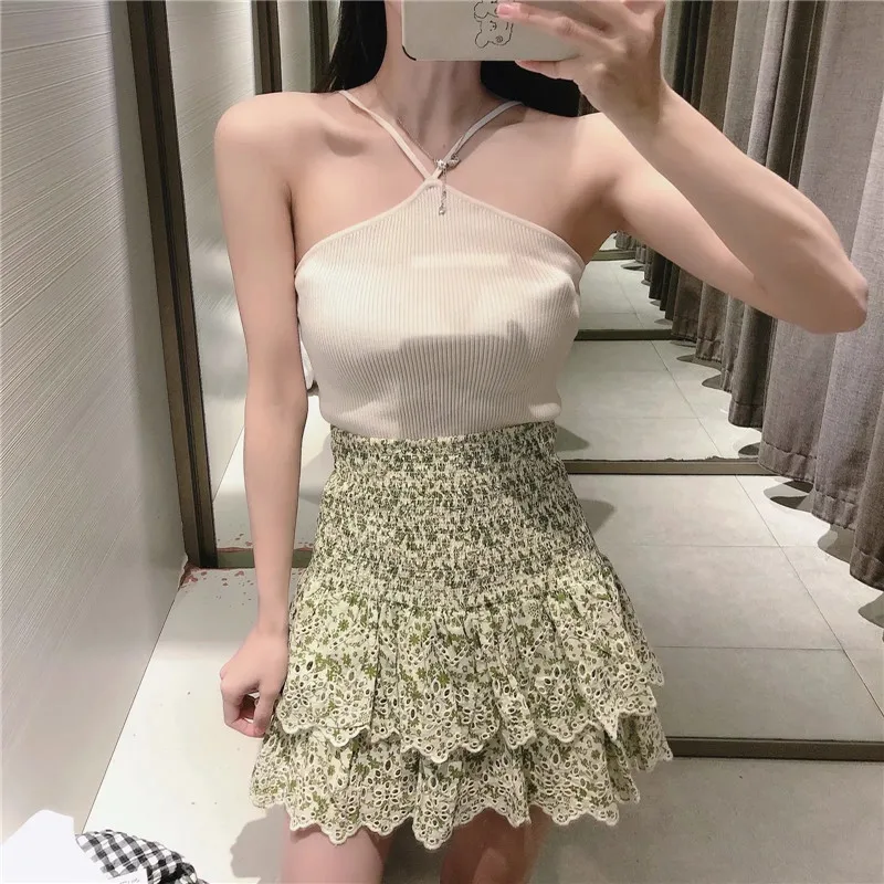Za Women 2021 Beige Knit Crop Corset Top Woman Hollow Out Sexy Top On Thin Straps Tank Tops Basic Backless Summer Tops For Girls
Za Women 2021 Beige Knit Crop Corset Top Woman Hollow Out Sexy Top On Thin Straps Tank Tops Basic Backless Summer Tops For Girls