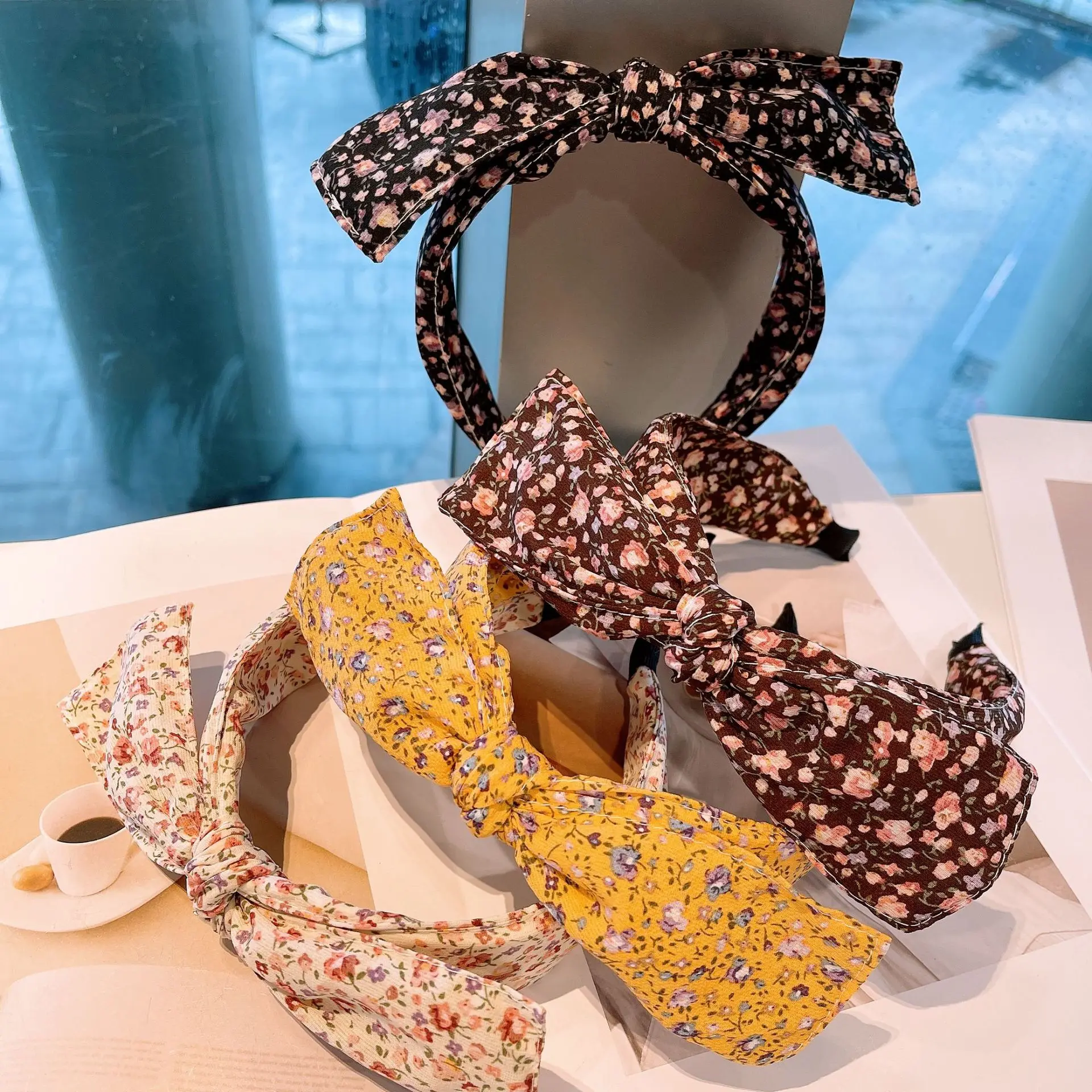 2021 New Women Print Hairband Chiffon Floral Bow Headband Hair Hoops Ornament Head Band Lady Fashion Hair Accessories
2021 New Women Print Hairband Chiffon Floral Bow Headband Hair Hoops Ornament Head Band Lady Fashion Hair Accessories