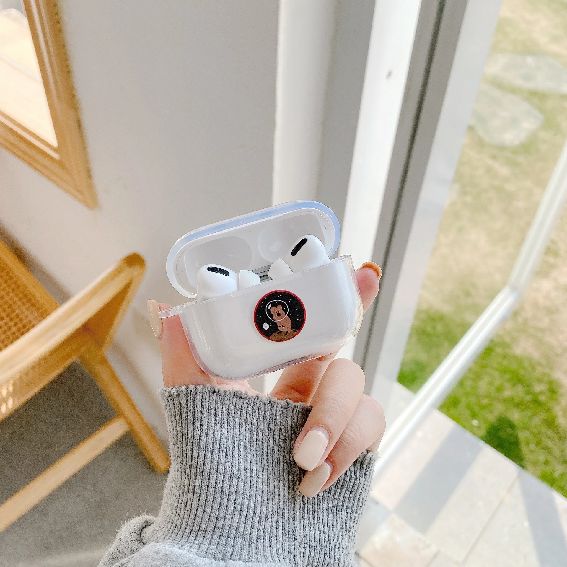 Smiley fundas For AirPods 1/2 Pro Case Korean Ins headphone case For Air pods 3 Pro silicone Earphone Cover 
Smiley fundas For AirPods 1/2 Pro Case Korean Ins headphone case For Air pods 3 Pro silicone Earphone Cover