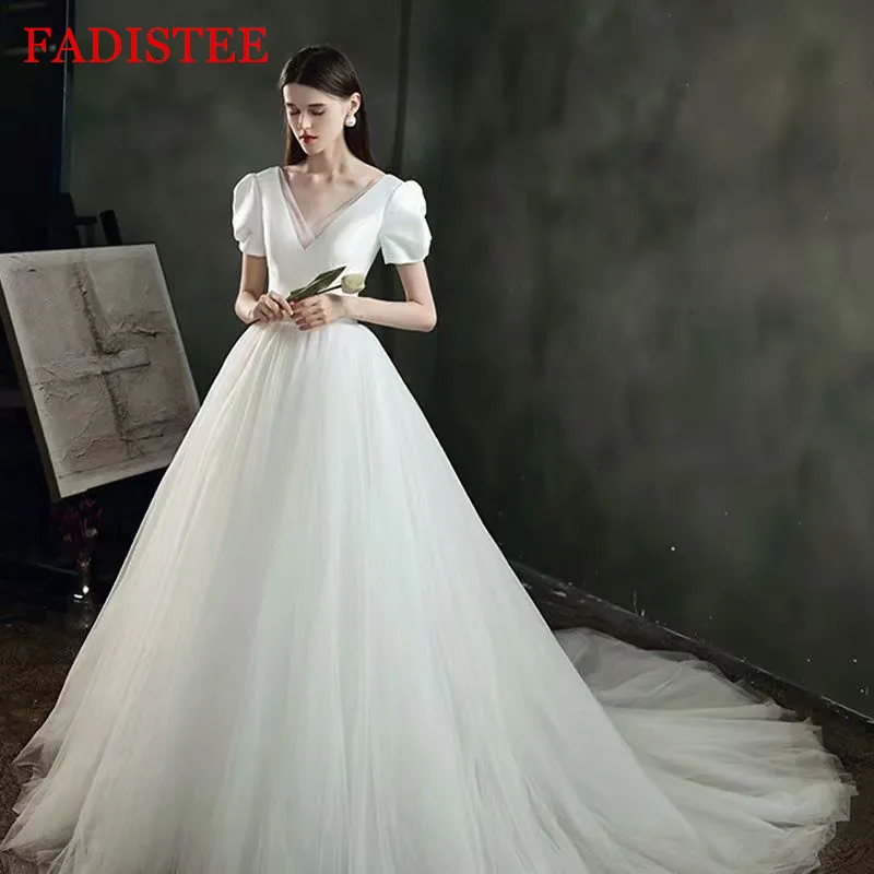 Женское свадебное платье, атласное ТРАПЕЦИЕВИДНОЕ платье С Коротким Рукавом, со шлейфом
Женское свадебное платье, атласное ТРАПЕЦИЕВИДНОЕ платье С Коротким Рукавом, со шлейфом