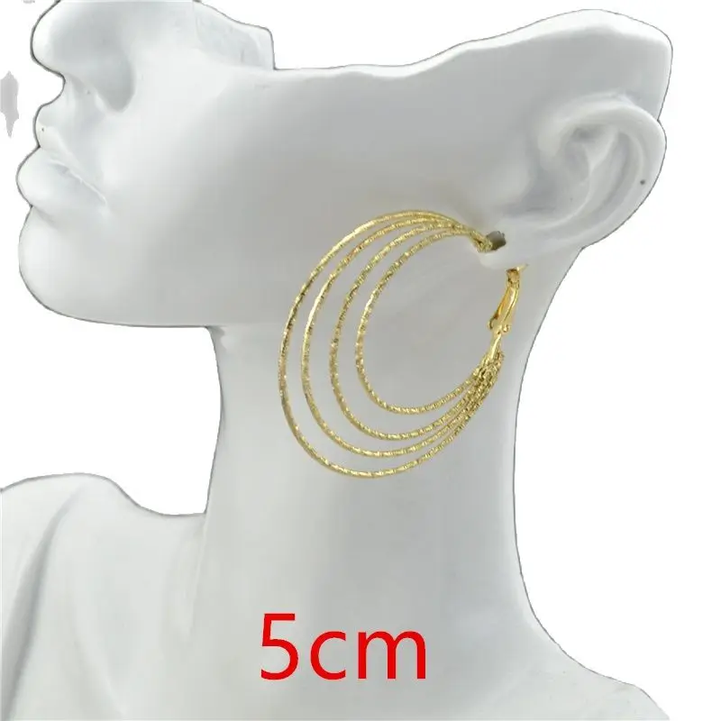 Clip earrings for women Not allergic Painless No need for pierced ears With cushion Shiny princess Large circle ladies earrings
Clip earrings for women Not allergic Painless No need for pierced ears With cushion Shiny princess Large circle ladies earrings