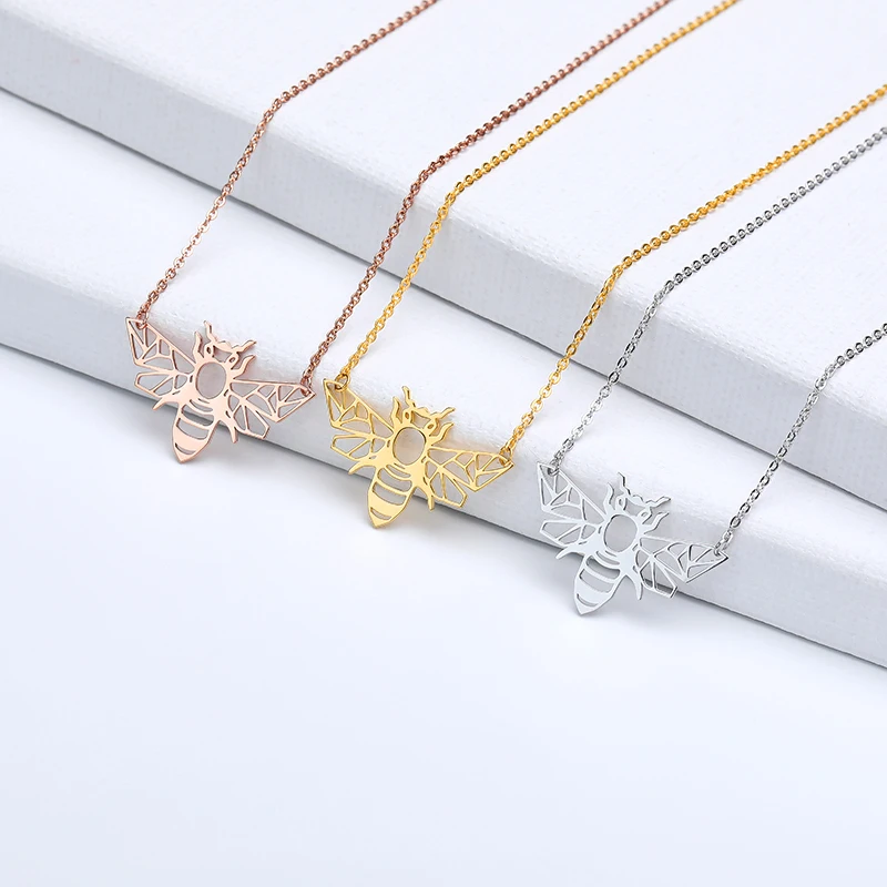 Geometric Animal Origami Bee Necklace Stainless Steel Gold Color HoneyBee Pendant Necklace For Women Valentine's Day gifts 
Geometric Animal Origami Bee Necklace Stainless Steel Gold Color HoneyBee Pendant Necklace For Women Valentine's Day gifts