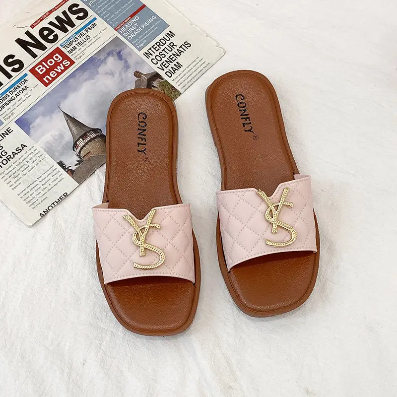 Summer famous designer design women's sandals letter metal buckle flat slippers ladies beach shoes casual shoes ladies sandals
Summer famous designer design women's sandals letter metal buckle flat slippers ladies beach shoes casual shoes ladies sandals