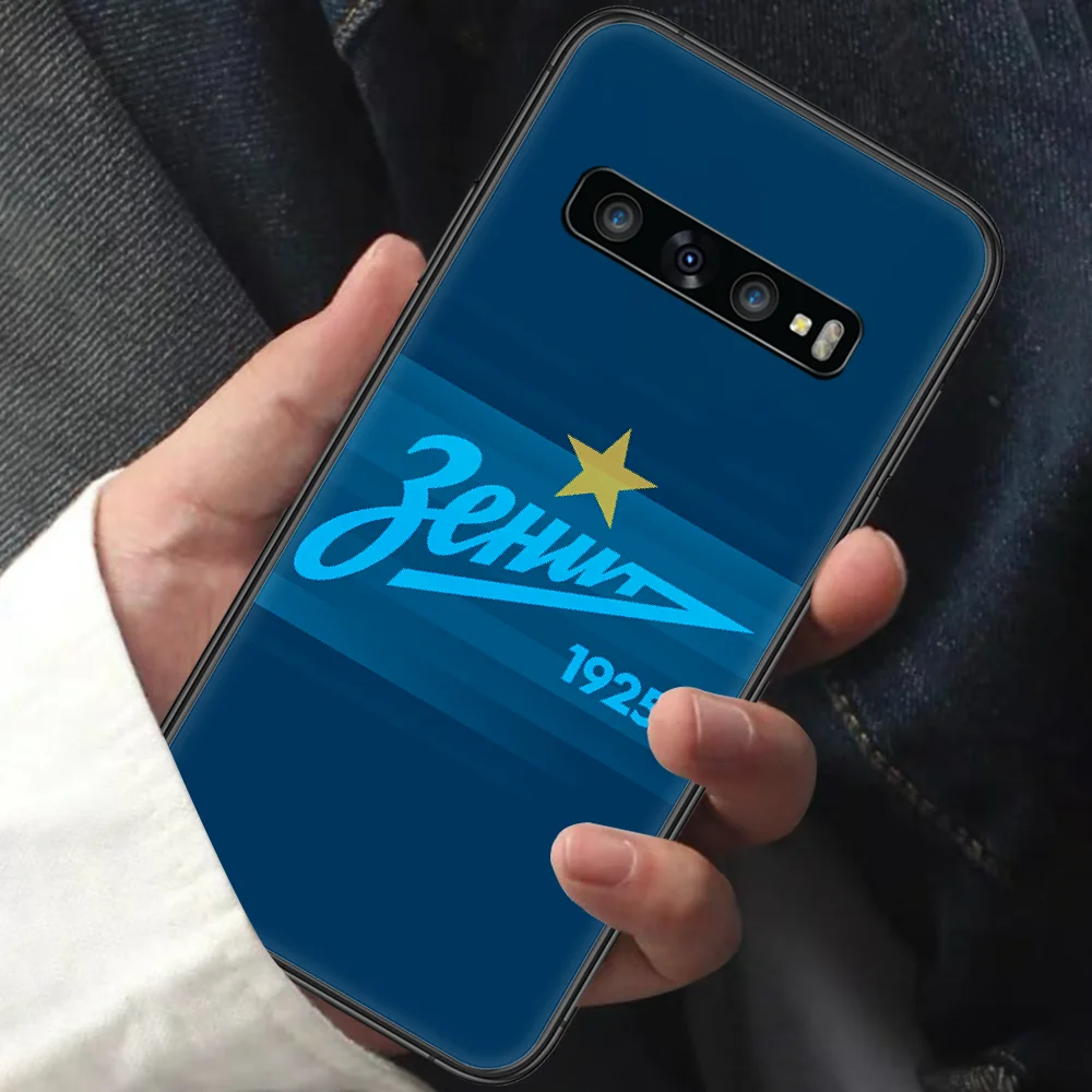 FC Zenit Football Phone Case for Samsung Galaxy Note S 6 7 8 9 10 E 20 Ultra Edge Plus black Cell Luxury Cover Painting
FC Zenit Football Phone Case for Samsung Galaxy Note S 6 7 8 9 10 E 20 Ultra Edge Plus black Cell Luxury Cover Painting