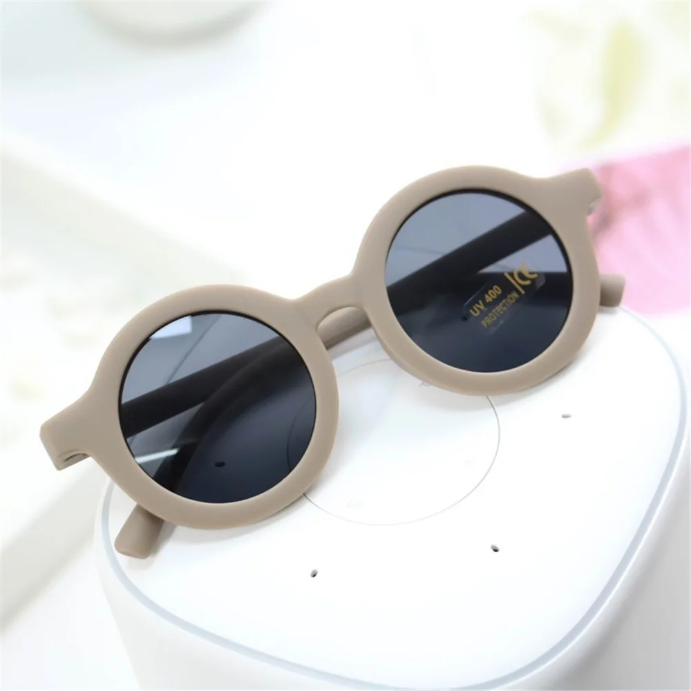 Children's Sunglasses Infant's Retro Solid Color Ultraviolet-proof Round Vintage Shape Convenience Unusual Eyeglass For Kids
Children's Sunglasses Infant's Retro Solid Color Ultraviolet-proof Round Vintage Shape Convenience Unusual Eyeglass For Kids