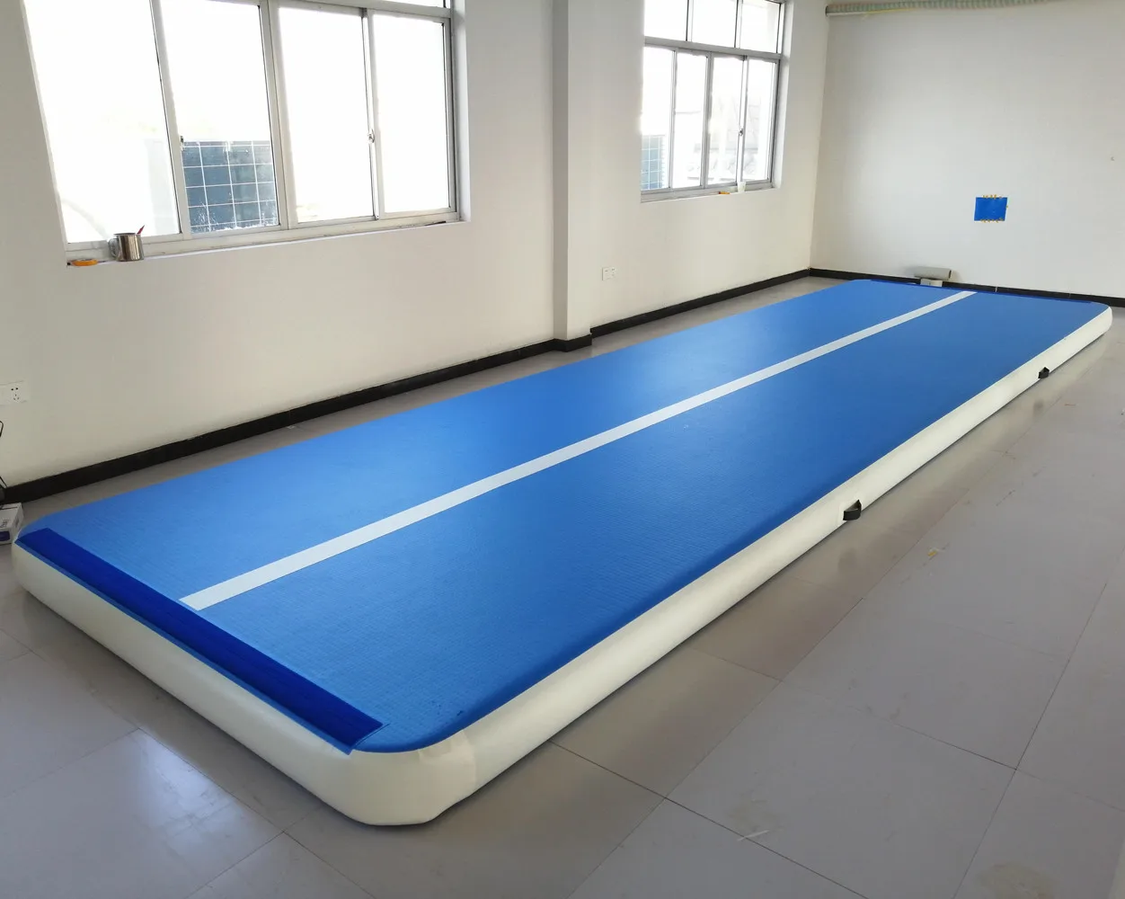 Free Shipping Air Tumbling Mat Inflatable Air Floor 20x2x0.2m Inflatable Gymnastics Air Mat for Gymnastics Training
Free Shipping Air Tumbling Mat Inflatable Air Floor 20x2x0.2m Inflatable Gymnastics Air Mat for Gymnastics Training