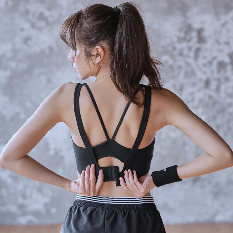 Top Sports Bra Women Professional Training Gym Running Yoga Riding Shockproof Quick-Drying Breathable Seamless Nude Sports Bras
Top Sports Bra Women Professional Training Gym Running Yoga Riding Shockproof Quick-Drying Breathable Seamless Nude Sports Bras