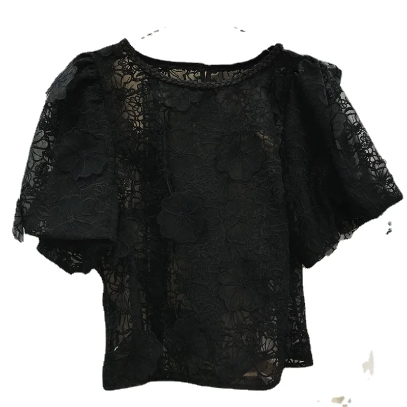 Lace Blouses Women 2021 Summer New Three-Dimensional Flower Embroidery Puff Sleeve Top Round Neck See-through Shirts
Lace Blouses Women 2021 Summer New Three-Dimensional Flower Embroidery Puff Sleeve Top Round Neck See-through Shirts